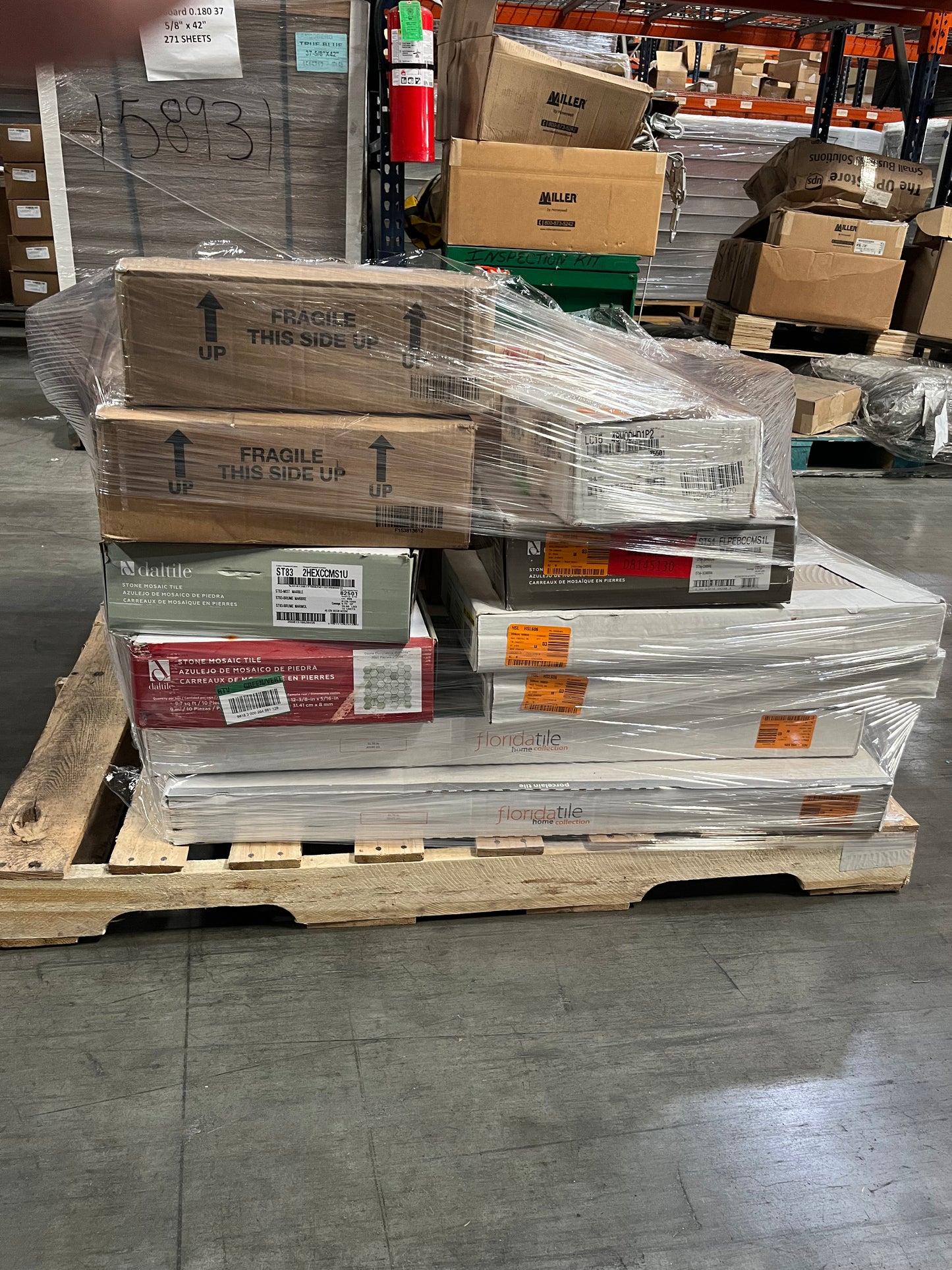 Pallet #5 Mix Flooring and Tiles