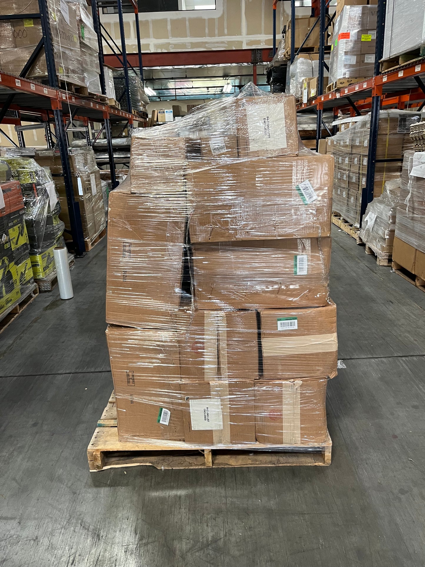 Pallet #7 Chairs and Mats