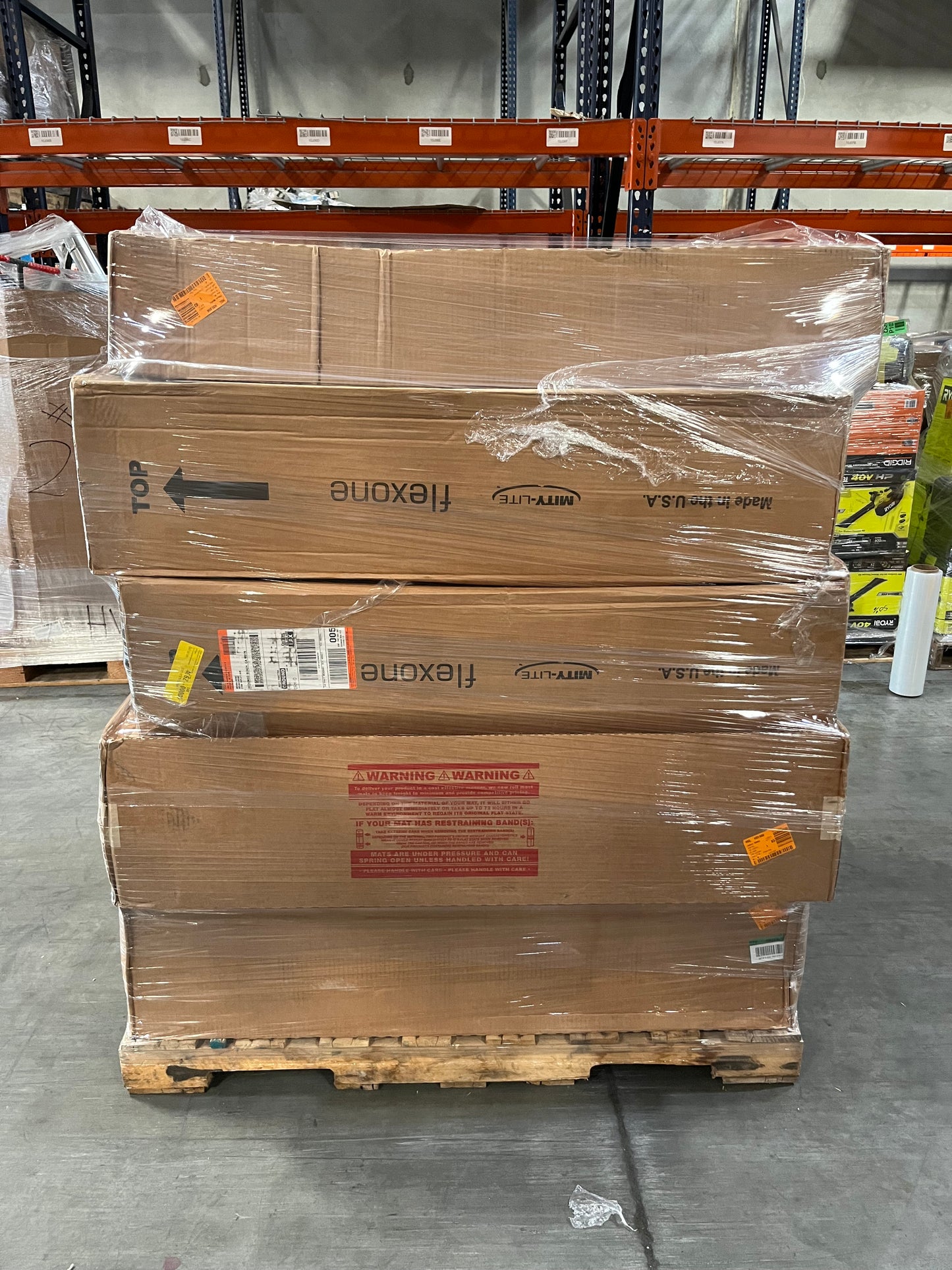 Pallet #7 Chairs and Mats