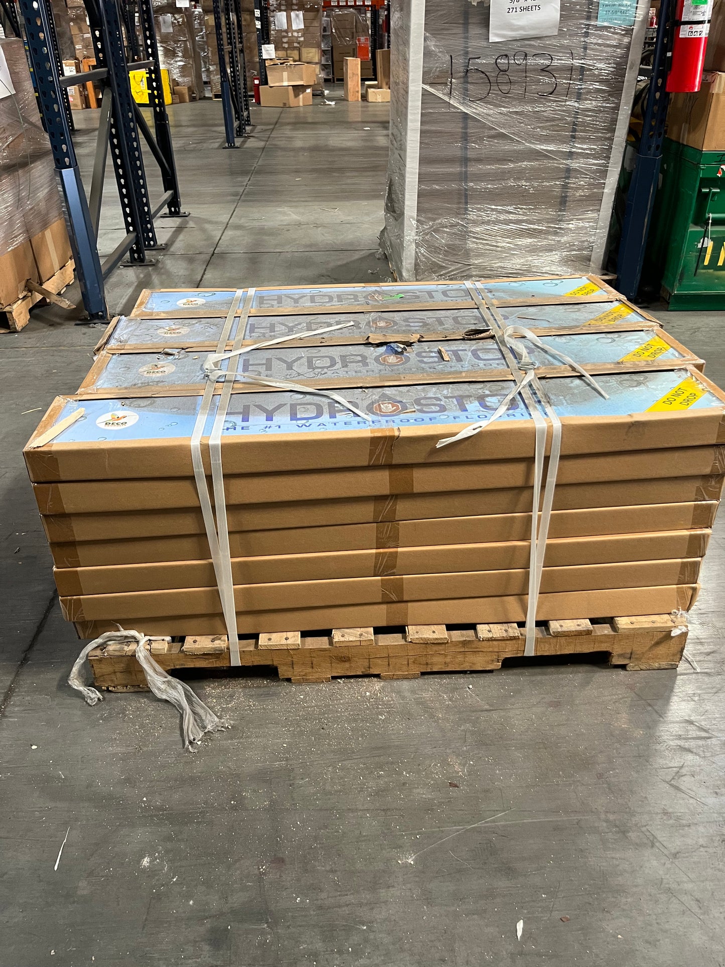 Pallet #10 LVP Hydro Stop 7 x 48 ( 24 sqft box ) Waterproof Color: Old Navy
