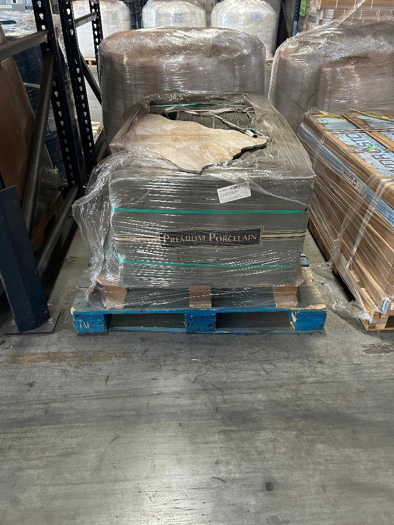 Pallet # 13 Neptune Ambeer 17x26 Porcelain Wall & Floor Tile ( 21 cases 12.28 sqft )